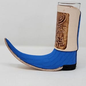 packs of mexican mini leather wrapped  boot  tequila shots shaped like boot mexican boots tequilas