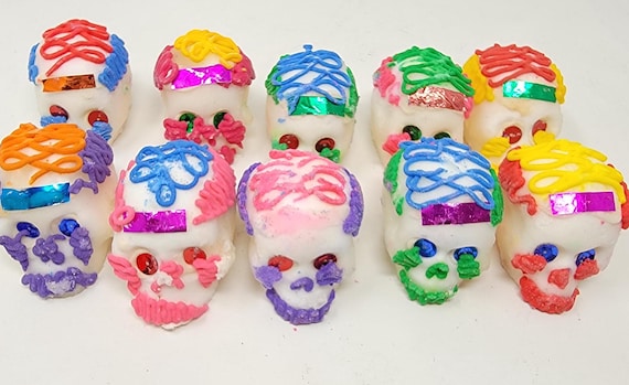 12 pack of day of the dead sugars skulls handcrafted for decoration only