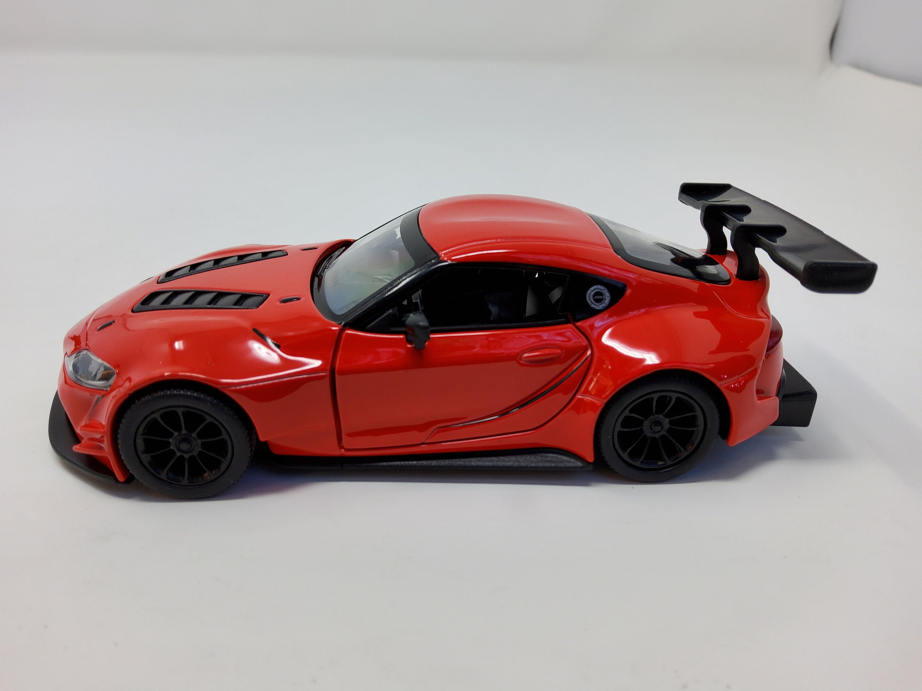 Toyota supra kinsmart