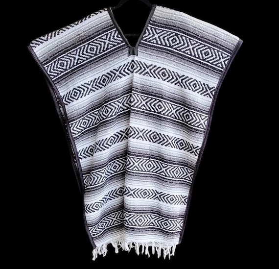 falsa gray with white poncho gavan free shipping we sell wholesale
