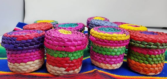 wholesale mini straw palm colorful jewerly basket hand made in mexico with lid 2.46 " 2.33" free shipping