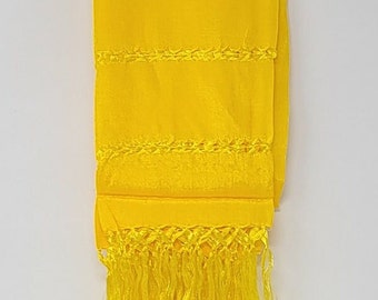 Żółty meksykański szal Rebozo z frędzlami (94" x 24,5")
