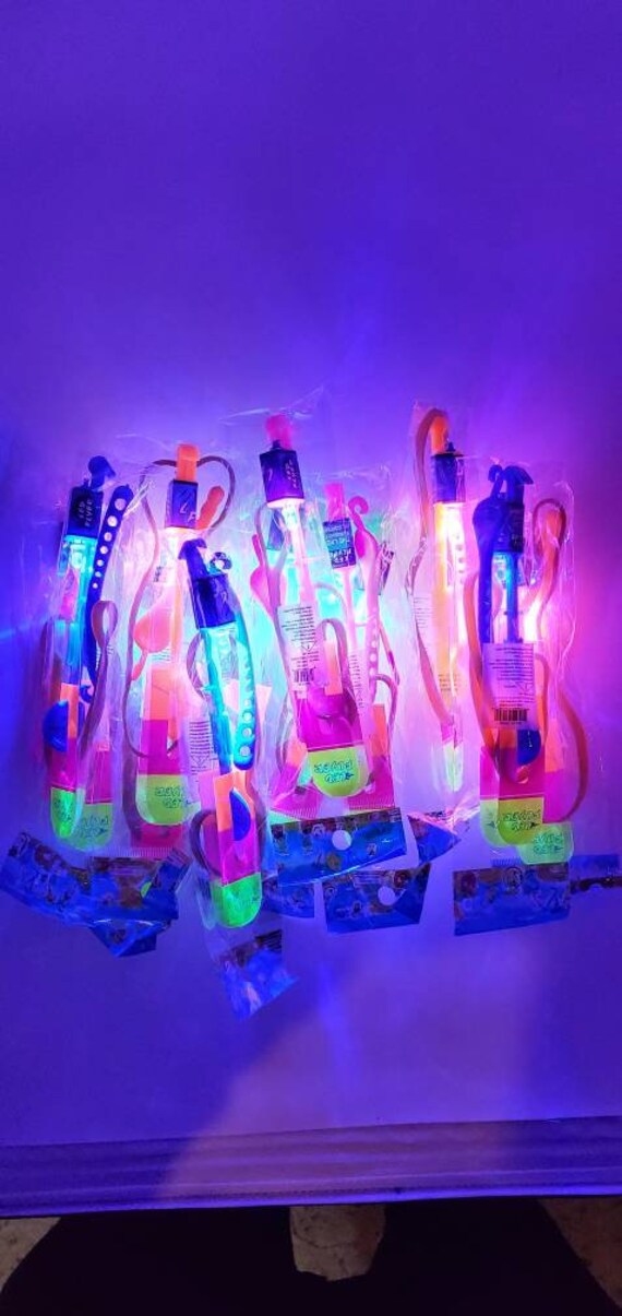 led slingshot flyer