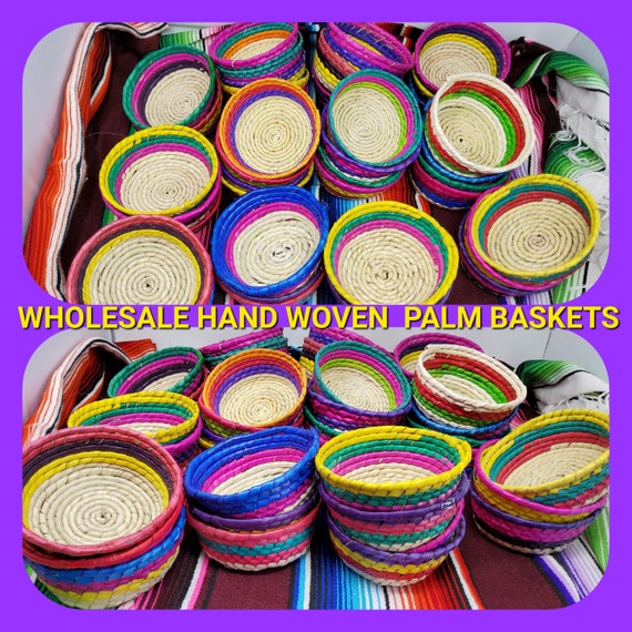 wholesale hand woven  small palm straw baskets