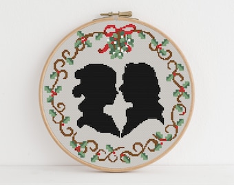 Reylo Mistletoe Pattern