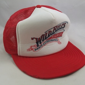 Wild Bill&#39;s Wild West Dinner Extravaganza Cappello Vintage Bianco Snapback Trucker Cap