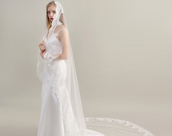 Luxury Cathedral Lace Wedding Veil , Double 2 Layer Veil, Long Veil, Royal Veil, Regal Veil, Blush Veil, Light  Ivory, Bridal Veil