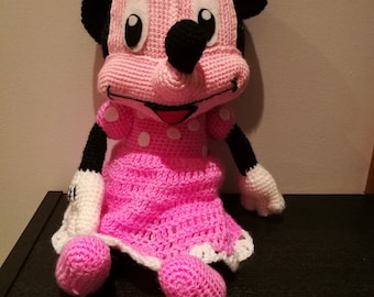 Minnie mouse amigurumi