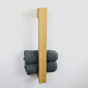 Towel holder Manus solid oak