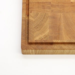 Planche à découper Grano en bois de bout en chêne image 4