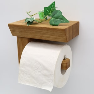 Toilettenpapierhalter Cultus aus Eichenholz oder Nussbaum Eiche Schweizerkante