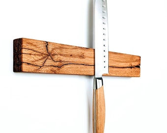 Portacoltelli magnetico a striscia CULTRO realizzato in massello di rovere