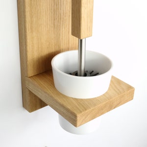 Toilettenbürstenhalter LARA aus Holz, Eiche Massiv Bild 2