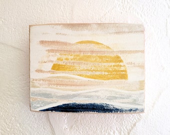 Mini tableau soleil en bois recyclé, style marin. Décoration murale bord de mer en bois.