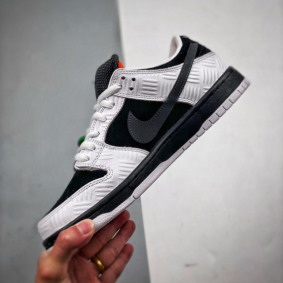 Dunk TIGHTBOOTH - image 4