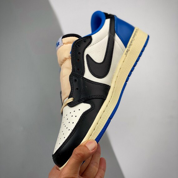 AJ1 Fragment - image 4