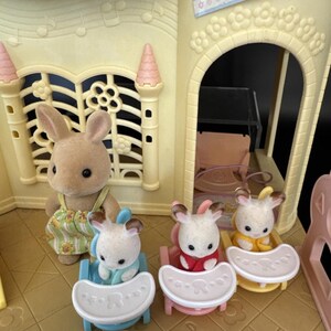 Set de guardería infantil Castillo de Sylvanian Families Incompleto (H25) imagen 2
