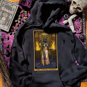 The Goddess Bastet Strength Tarot Card Hoodie Witchy Clothing Plus Size Egyptian Witch Sweatshirt Witchcraft Sweater Wicca Clothing Men Gift