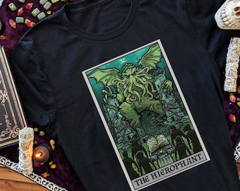 The Hierophant Tarot Card Shirt Cthulhu Shirt Halloween Tshirt Shirt Cosmic Horror Shirts H.P. Lovecraft T-Shirt Gothic Tees Occult Tees