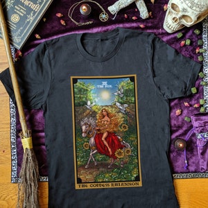 La Déesse Rhiannon Le Soleil Tarot Card Chemise Païenne Sorcière Vêtements Sorcellerie Chemise Vêtements Spirituels Wiccan Chemise Wicca Chemise Celtique Chemise
