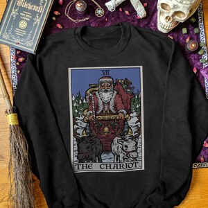 Moletom com cartas de tarô The Chariot Suéter engraçado de Papai Noel Suéteres engraçados de Natal para homens Suéter feio e engraçado de Natal para mulheres Presentes pagãos