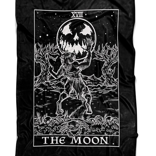 The Moon Tarot Card Blanket Werewolf Halloween Blanket Gothic Home Decor Bedroom Spooky Blanket Horror Blanket Goth Blanket Witch Blanket