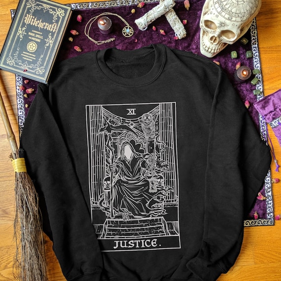 Justice Tarot Card Sweatshirt Grim Reaper Sweater Gothic Sweatshirts Halloween Sweaters Horror Pullover Occult Goth Long Sleeve Pullovers