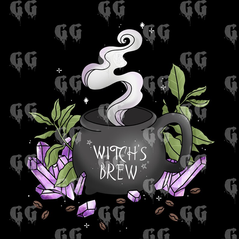 Op de afbeelding: Een zwarte ketel met stoom die eruit opstijgt, met het label "Witch's Brew". De ketel is omringd door paarse kristallen en koffiebonen op een zwarte achtergrond.