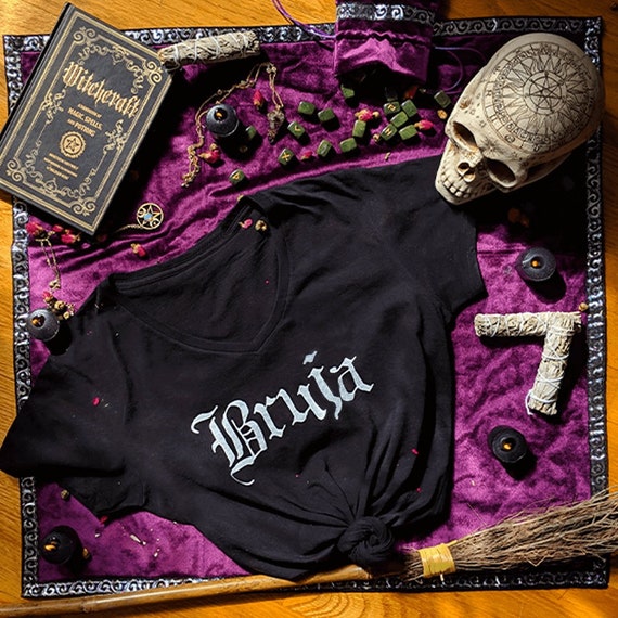 Bruja Shirt Vneck Halloween Gothic Witch Clothing Women Plus Size Gifts  Witches Dia De Los Muertos Witchcraft Gift for Her Goth Girl Clothes -   Denmark