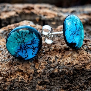 Murano glass earrings in aqua-turquoise with 925 silver clasp, round shape with approx. 1 cm diameter, a beautiful gift for any occasion