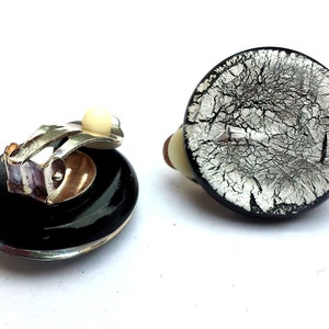 Murano glass ear clips in silver image 4