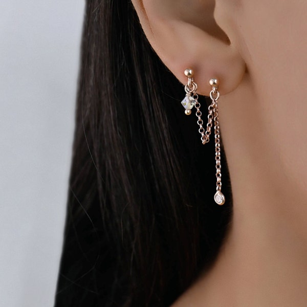 Boucle d'oreille chaîne double piercing, double piercing, double piercing CZ, doubles clous d'oreilles chaîne connectés, doubles clous d'oreilles pendants