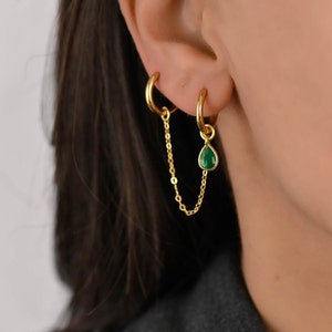 Ensemble de boucles d'oreilles créoles chaîne en or double piercing, boucles d'oreilles créoles chaîne, breloques chaîne de boucle d'oreille créole, chaîne de piercing, boucle d'oreille chaîne créole émeraude