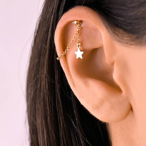 Vertical Gold Helix Chain Piercing Star, Gold Earring Chain, Helix Piercing Chain, Drop Chain Earring Charm, Vertical Helix Jewelry