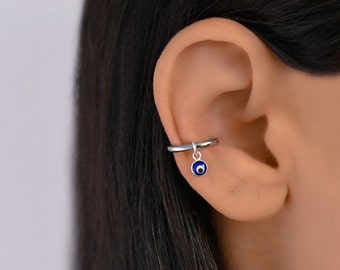 Evil Eye Conch, Conch Hoop Earring, Conch Piercing Hoop, Cute Conch Hoop Earring, Conch with Charm, Cartilage Hoop Earring, Conch Jewelry