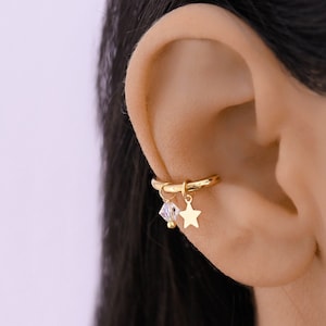 Gold Star Conch Hoop Earring, Gold Star Helix Hoop Earring, Kraakbeen Hoop Earring, Orbital Hoop Earring, Helix Piercing, Conch Piercing