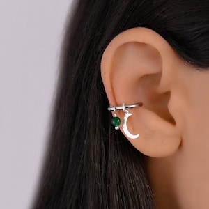 Conch Hoop Moon Charm, Conch Hoop Earring, Conch Piercing Hoop, Cartilage Hoop Earring, Sun Ear Piercing, Conch Jewelry