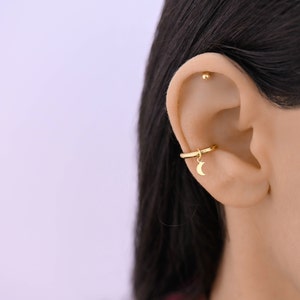 Conch Piercing Hoop Gold, Conch Piercing, Gold Conch Hoop Earring, Cartilage Hoop Earring, 18g Conch Tiny Moon, Conch Piercing Jewelry