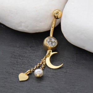 Dangle Belly Button Rings Gold Moon, Gold Navel Ring Dangle, Moon and Heart Belly Ring, Belly Button Piercing Gold, belly piercing jewelry