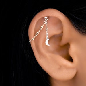 Catena a forma di luna per elica superiore, piercing all'elica, catena per piercing all'elica, ciondolo a forma di luna per orecchini, gioielli boho per elica, gioielli per elica superiore
