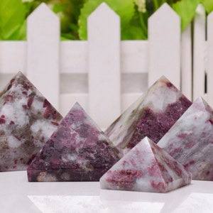 Wholesale rosa Turmalin Pyramide Natur Edelstein Poliert Magic Turmalin Quarz Pyramide-Dekor-Chakre-Reiki-Meditation-Heilung