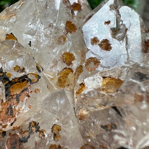 Natural Growth Interference Quartz Crystal Cluster/iron leaching crystal/Rare Key Marks meditation/Key crystal 86*100*43mm 236g