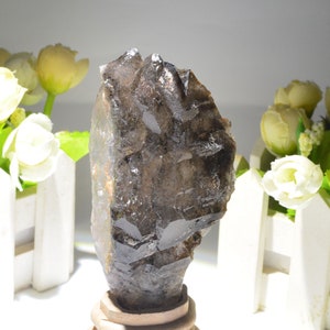Natural Rutilated amethyst specimen/Puprle rutilated crystal/Super 7 amethyst/195g 109*55*34mm castle amethyst/Madagascar Amethyst