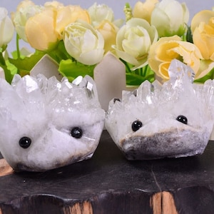 Groothandel Clear Crystal Cluster Egel Carving White Hedgehog Raw Clear Quartz Geode Speelgoed Cadeau voor Kinderen Decor Collectie Home & Living