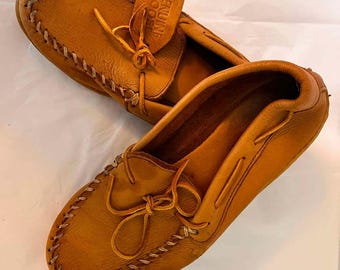 Vintage Minnetonka Genuine Moose Leather Moccasin Loafers Size 10.5