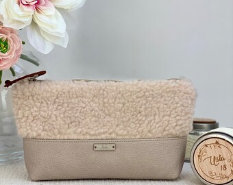 Kleine Kosmetiktasche,Teddytasche,Plüschtasche,Kosmetiktäschen,Kosmetiktasche klein,Teddyfell,Beige,Geschenk für die Freundin,Schwarz