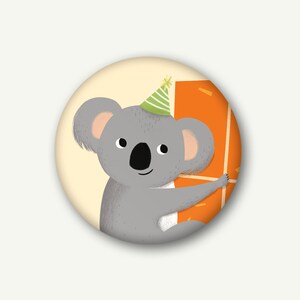 Anniversaire De Bouton Koala 37 Mm Etsy Anniversaire De Bouton Koala 37 Mm Etsy