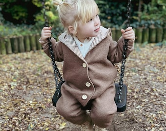 Walkoverall, Winteroverall camel/ innen gestreift