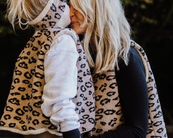Kinderweste Teddyweste Leo I Innen und außen Teddyfell I Auch für Damen erhältlich I für Mama & Tochter I Partnerlook