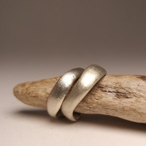 SILVER & UNEQUAL - individual wedding rings medium width